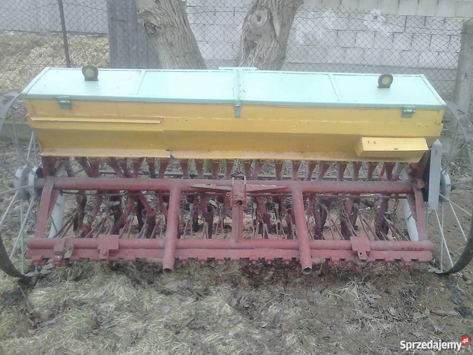 Sprzedam siewnik konny przerobiony z dwóch świętokrzyskie