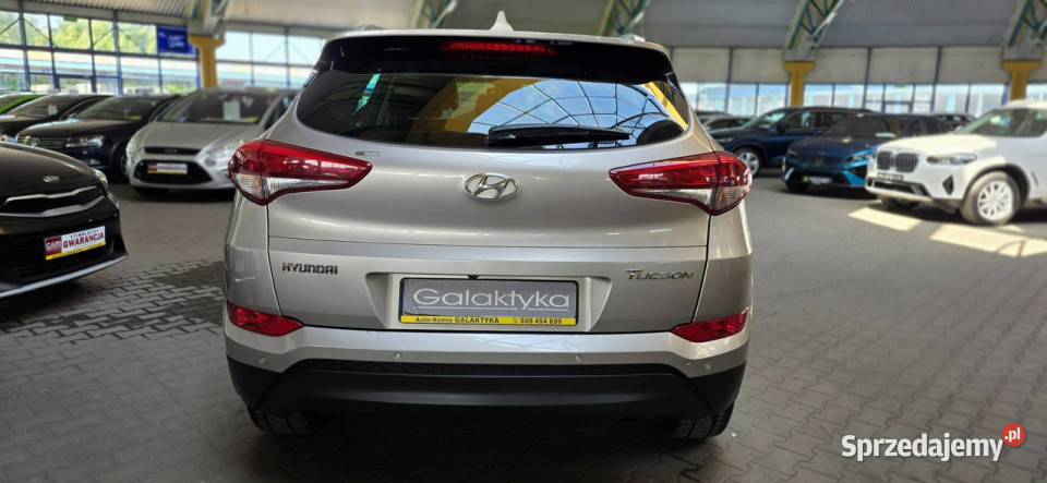 Hyundai Tucson 1 REJ 2017 OPIS W podanej roczna tempomat sprzedam