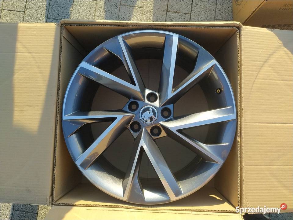 Oryginale felgi Skoda Vega 19 Superb Octavia
