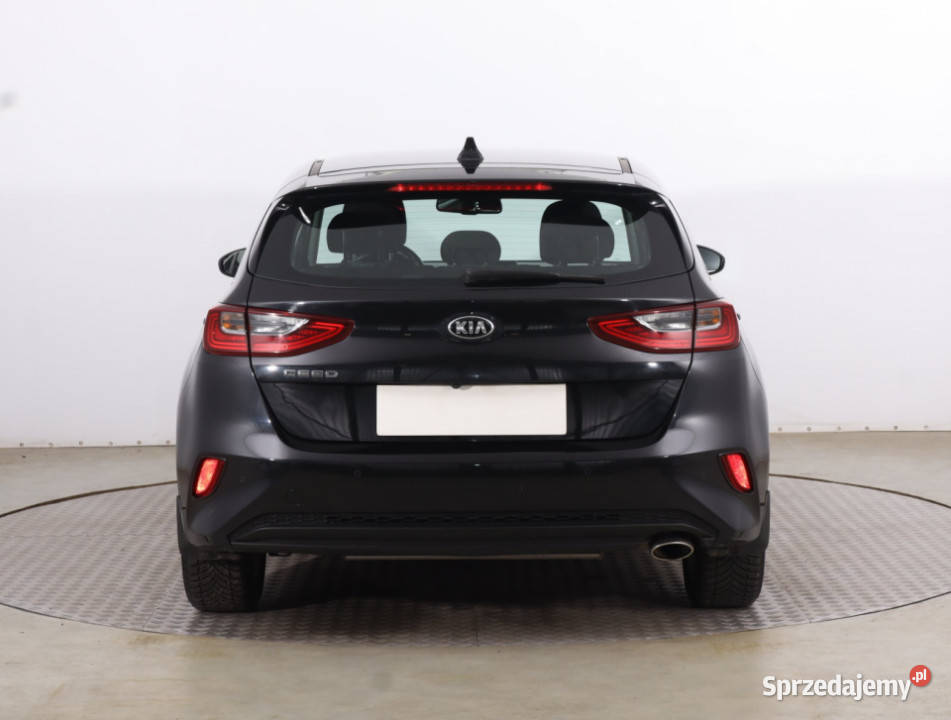 Kia Ceed 10 TGDI