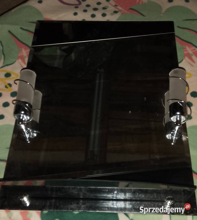 Lustra do lazienki podswietlane