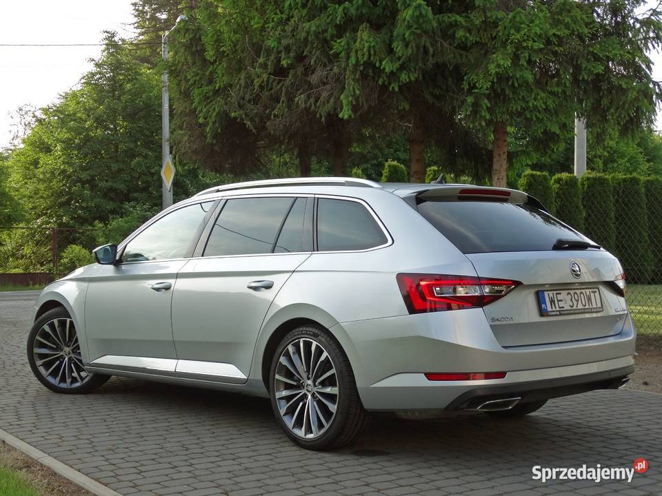 Skoda Superb Combi LK 20 272 4x4 Salon Faktura Samochody osobowe