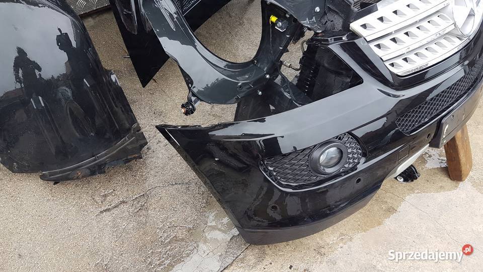 ZDERZAK PRZEDNI MERCEDES ML W164 LAK 197 Międzychód sprzedam