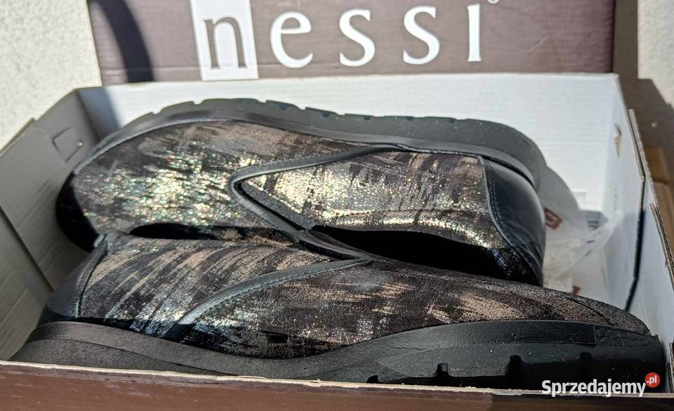 Mokasyny damskie r39 na grubej podeszwie Nessi Warszawa