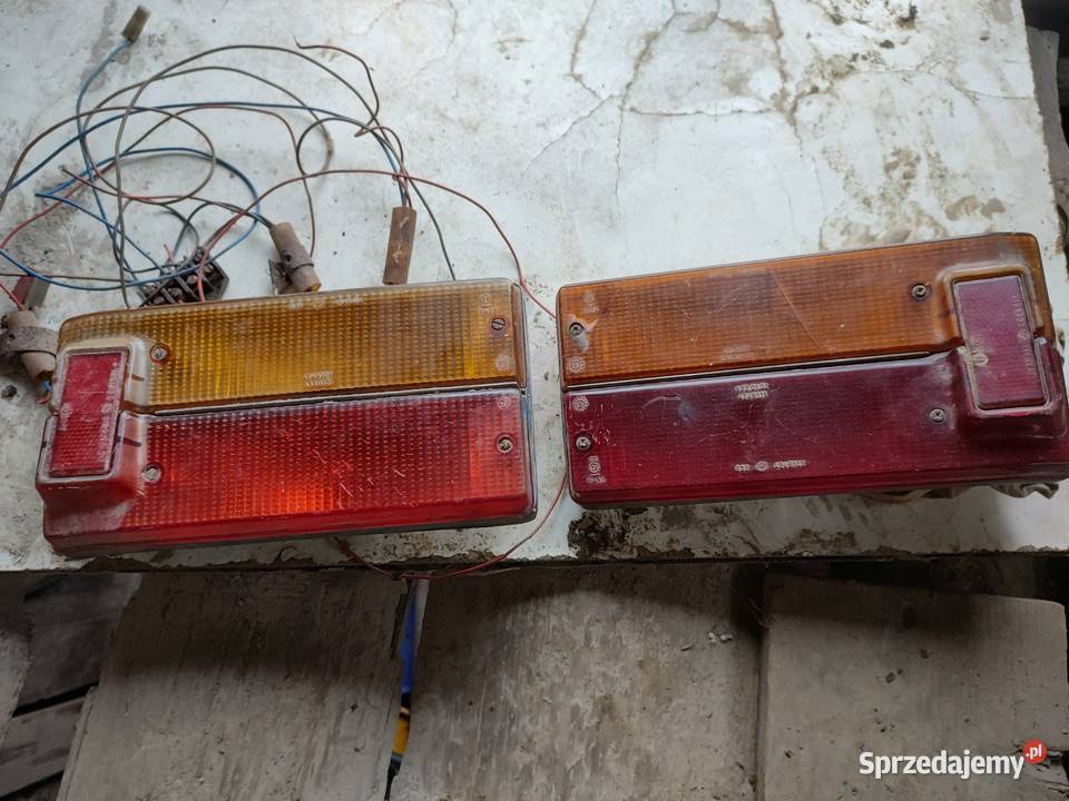 Lampy tył fiat 125p małopolskie Gdów sprzedam