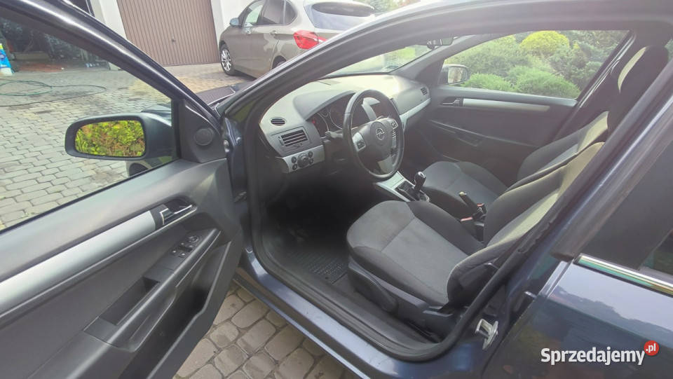Opel Astra zadbany stan RATY H 20042014 kurtyny powietrzne kujawsko-pomorskie Łochowo