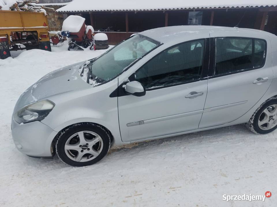 Renault clio 2011 1200cm3 Bieliny sprzedam