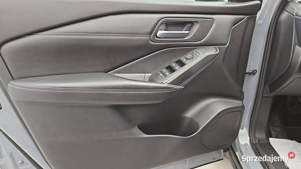 Nissan Qashqai 13 DIGT mHEV NConnecta Xtronic Z ESP Warszawa