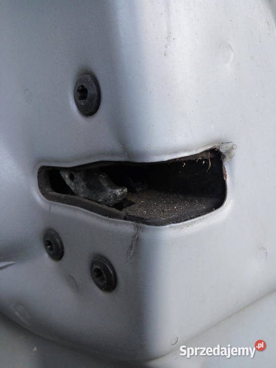 Hyundai H1 H300 gniazdo rygiel bolca zaczepu Karoseria Jarocin