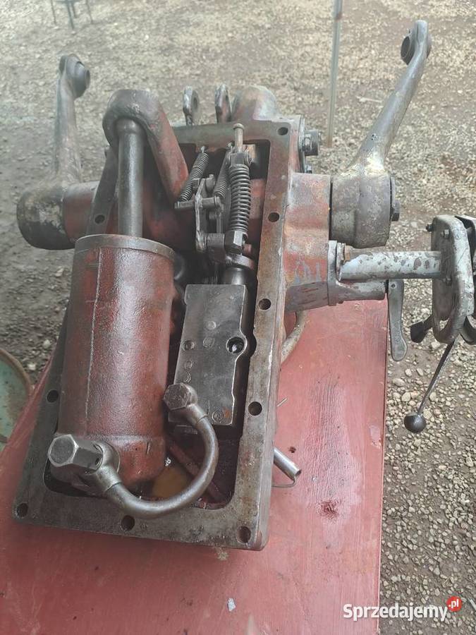 Podnosnik do ursusa c 4011 c 360 Dzierżoniów sprzedam