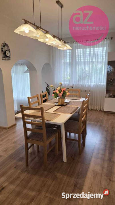 Dom jednorodzinny z garażem i ogrodem Nowy Sącz 1050m2