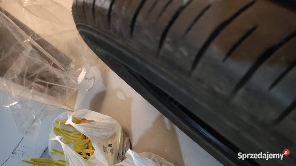 Dunlop 22560 r18 Grandtrec PT 30 100H Lublin