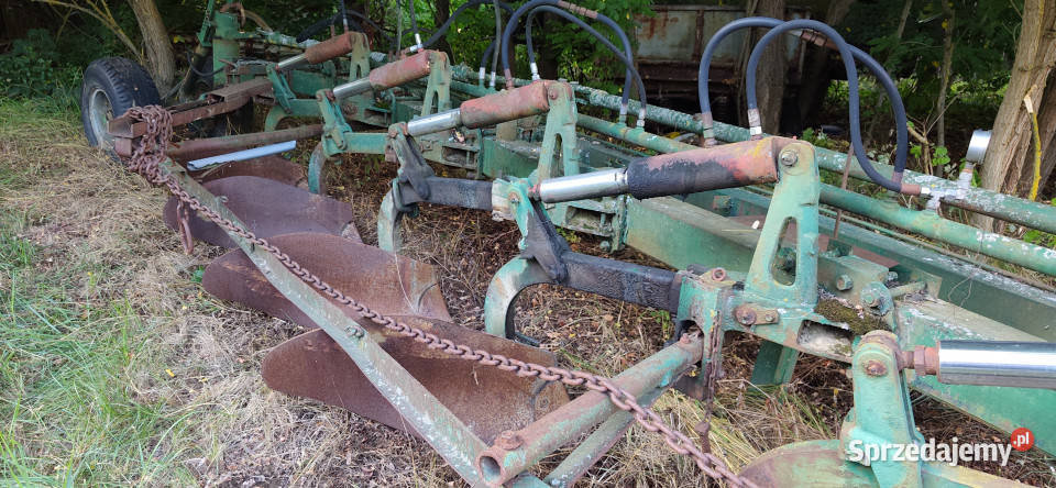 Pług zagonowy 5skibowy hydrauliczny nieuszkodzony Oborzany