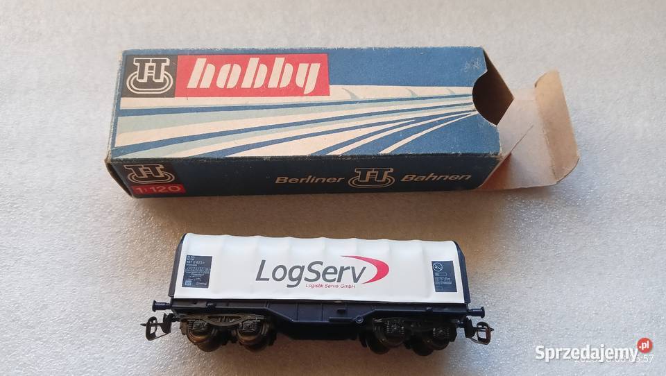 Wagon towarowy Shimmns LogServ firmy KUEHN Kraków