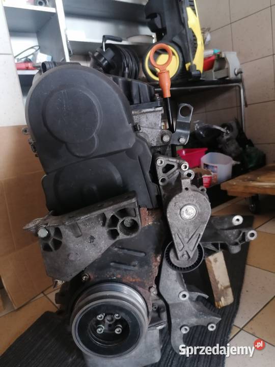 Silnik VW T5 19 TDI 105 do remontu osobowe Nowy Sącz