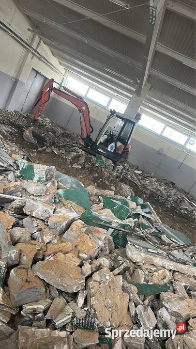 KUCIE POSADZEK KOPARKA Z MŁOTEM POSADZKI Wylewki podłogowe, posadzki