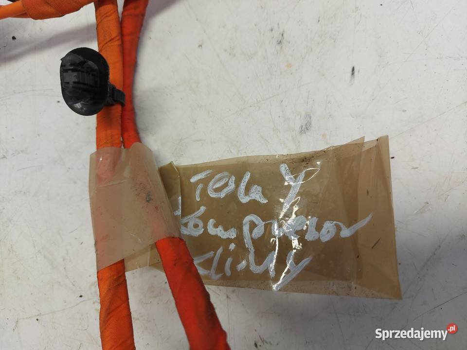 TESLA MODEL Y 2024r WIĄZKA INSTALACJA