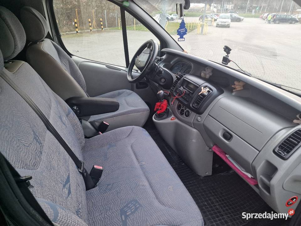 Renault Trafic 25 9 osobowy 498000km Sulejów