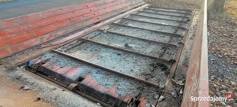 Przyczepa 1osiowa nieuszkodzony Huta Szklana