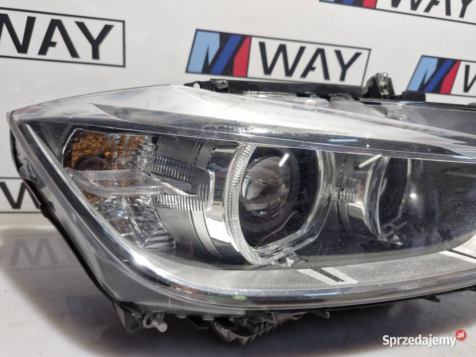 BMW F30 F31 LAMPA PRAWA PRAWY PRZÓD XENON