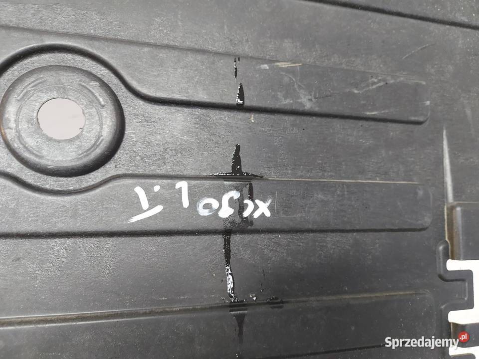 VOLVO XC90 II D5 Osłona podwozia tył lewa osobowe