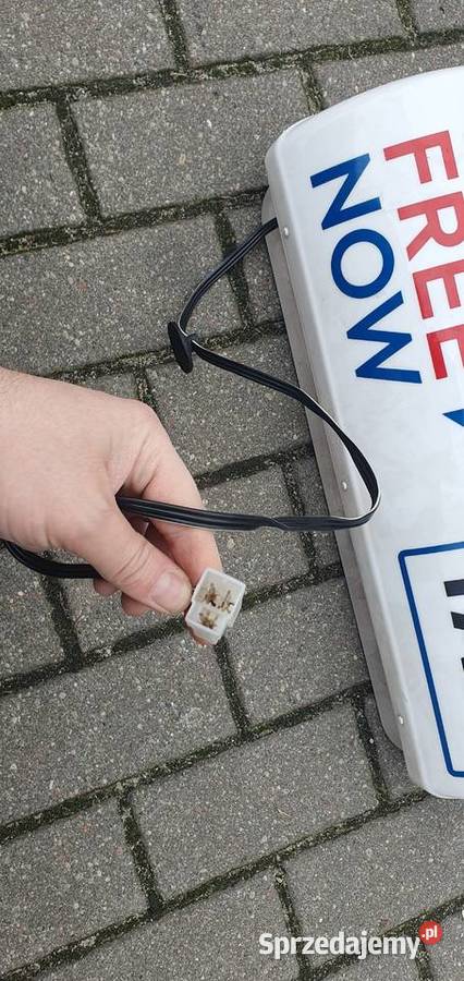 Lampa taxi Kogut free now nowy na magnesie tanio osobowe