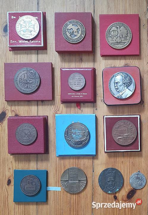 Zestaw Medali 21 sztuk Różne Pozostałe Gliwice