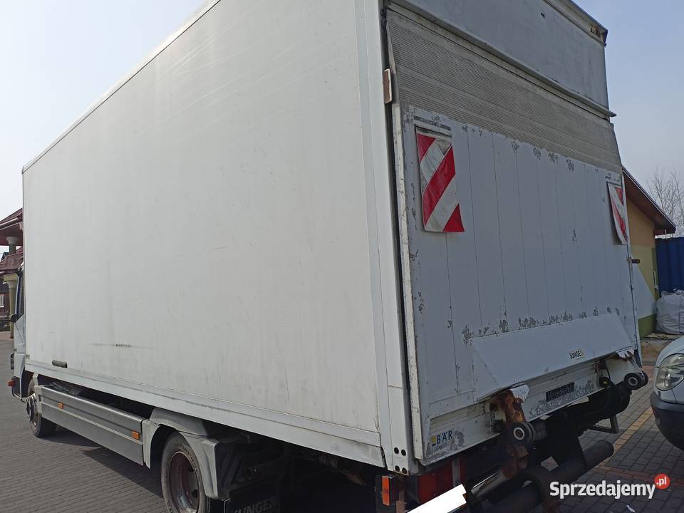 Mercedes Atego 818 2007 r 2 wł kontener 61 m