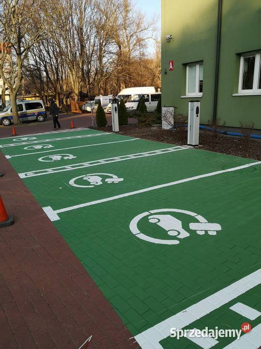 malowanie pasów oznakowanie poziome znaki pasy