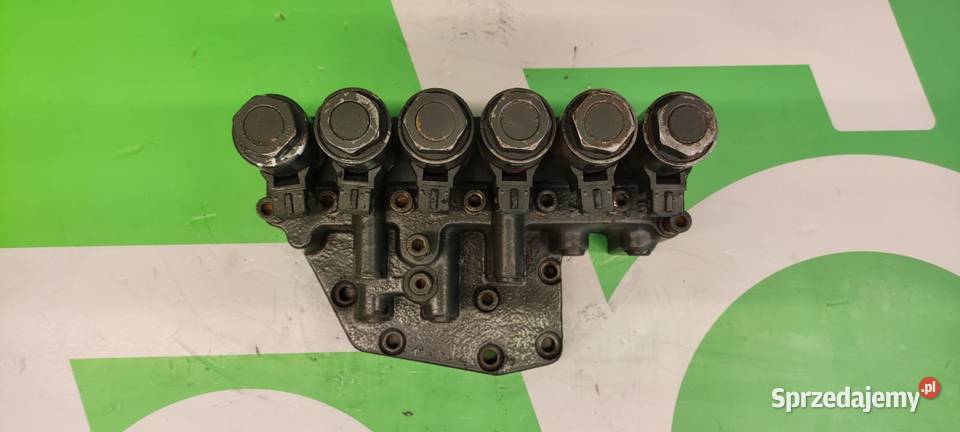 Blok zaworowy WOM G411151600011 Massey Ferguson Wilkowo sprzedam