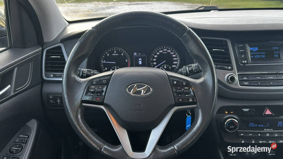 Hyundai Tucson Pierwsza rej 2017 Salon Polska diesel Nowe Iganie sprzedam