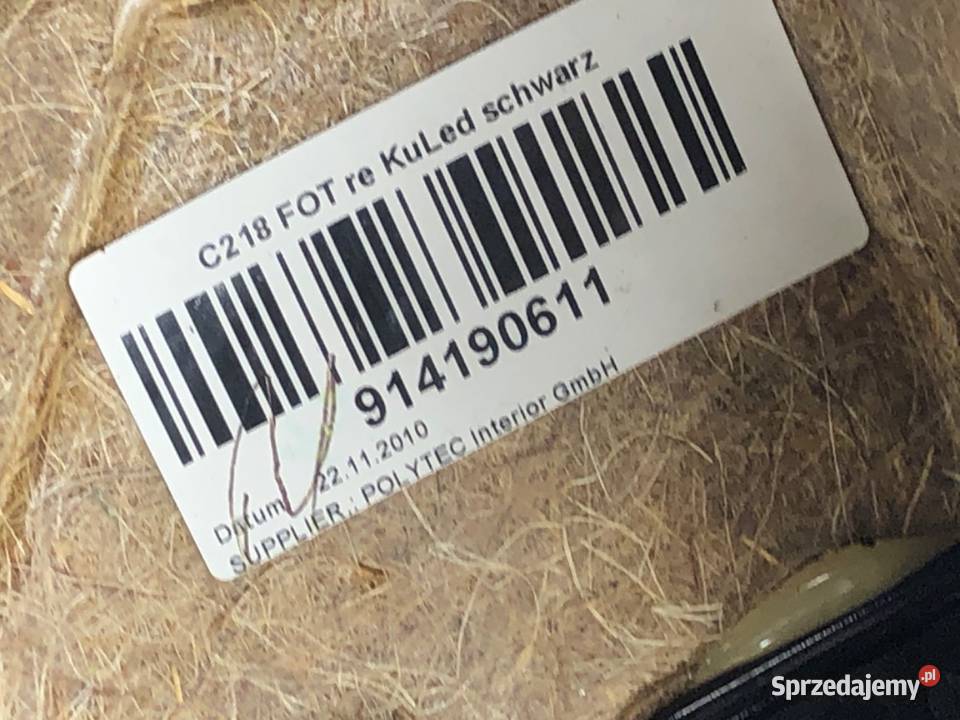 BOCZEK DRZWI PRAWY TYŁ MERCEDES C218 Hatchback osobowe