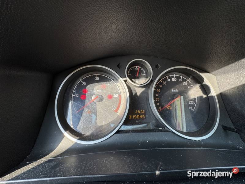 OPEL Zafira 17 CDTI 2008 r syndyka Dębe Wielkie