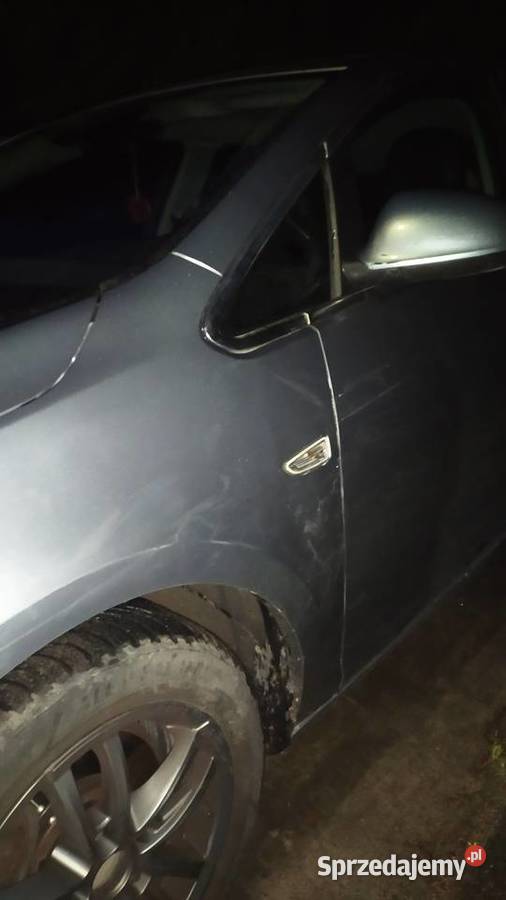 Bogato wyposażona Astra J Cosmo podkarpackie