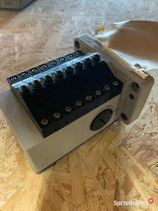 Omron D4MB wyłącznik krańcowy krańcówka Łaskarzew