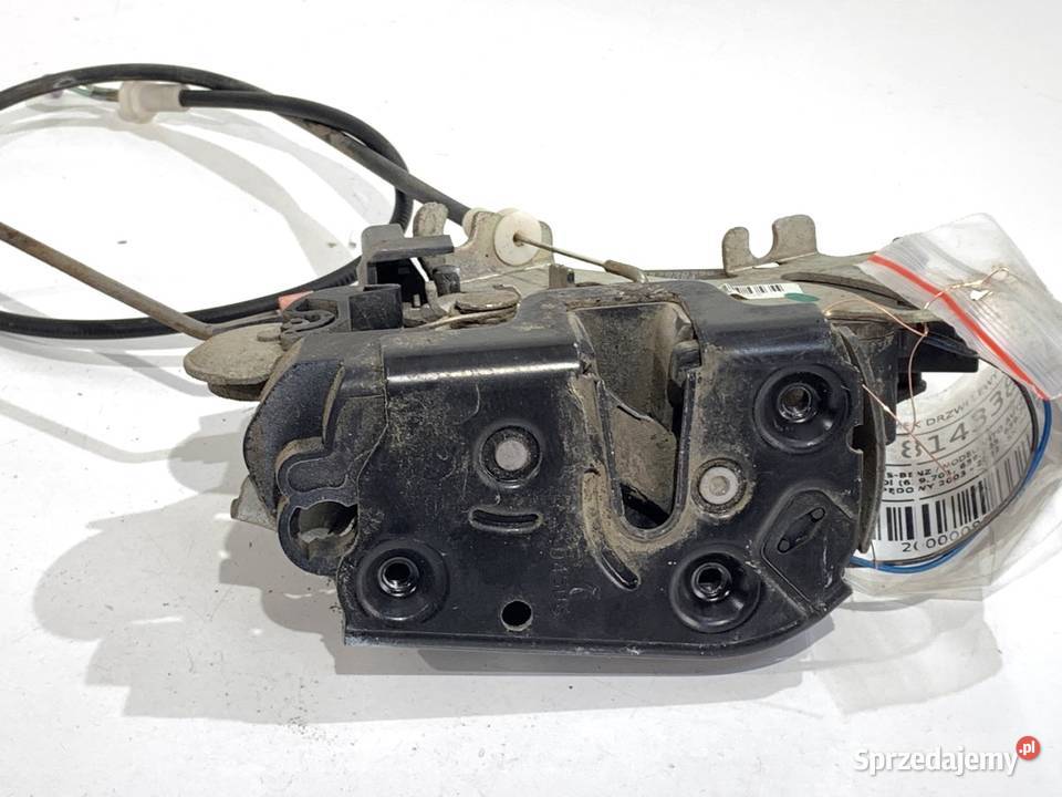 ZAMEK DRZWI LEWY PRZÓD MERCEDES W639 Bus sprzedam