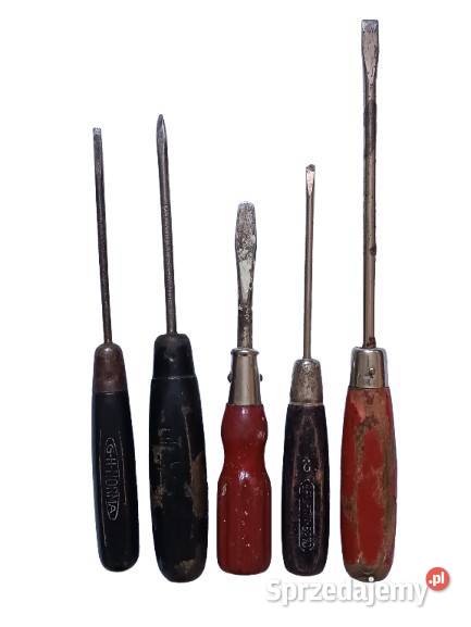 Zestaw starych śrubokrętów z drewnianą rączką Rzeszów