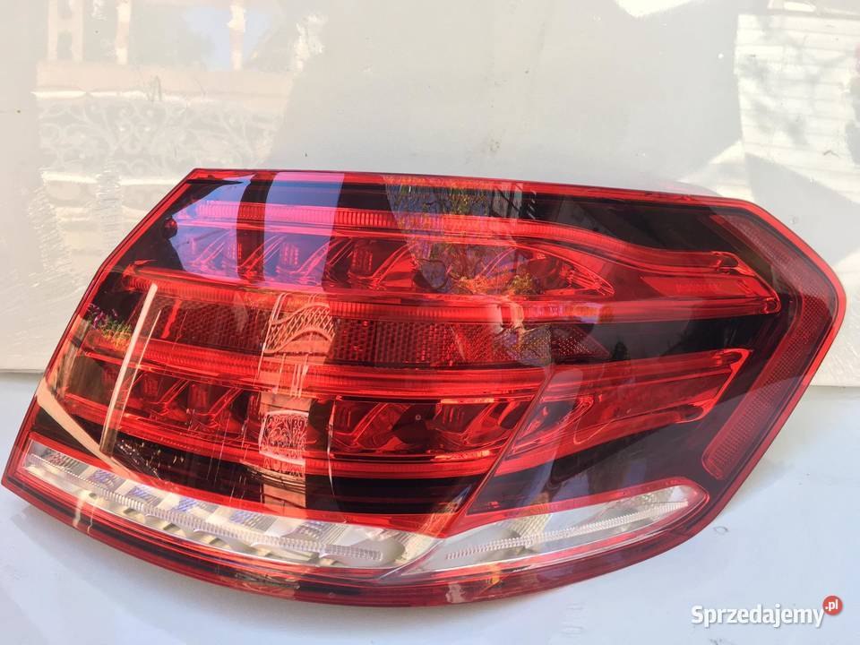 MERCEDES EKLASA W212 PRAWA LAMPA TYŁ SEDAN Ostroróg