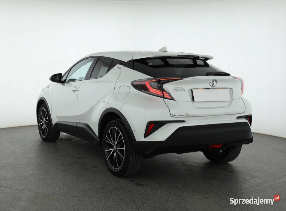 Toyota CHR 12 Turbo nawigacja