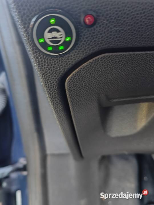 Ford Fiesta mk7 2015 wielofunkcyjna kierownica Ford