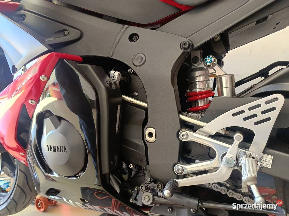 Yamaha R6 600 Stan Salonowy kolekcjonerów nieuszkodzony Bierawa