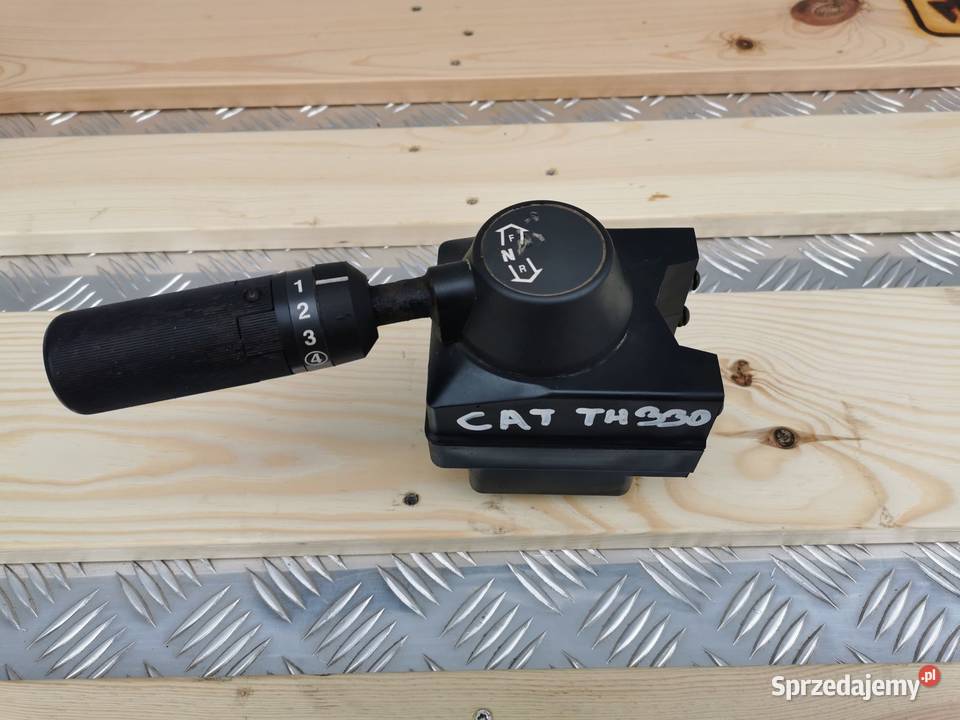 Przełącznik kierunku jazdy CAT TH 330
