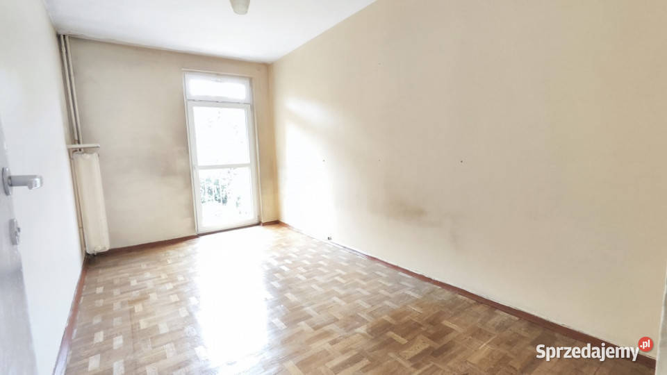2pokojowe mieszkanie z balkonem obok metra w mazowieckie sprzedam