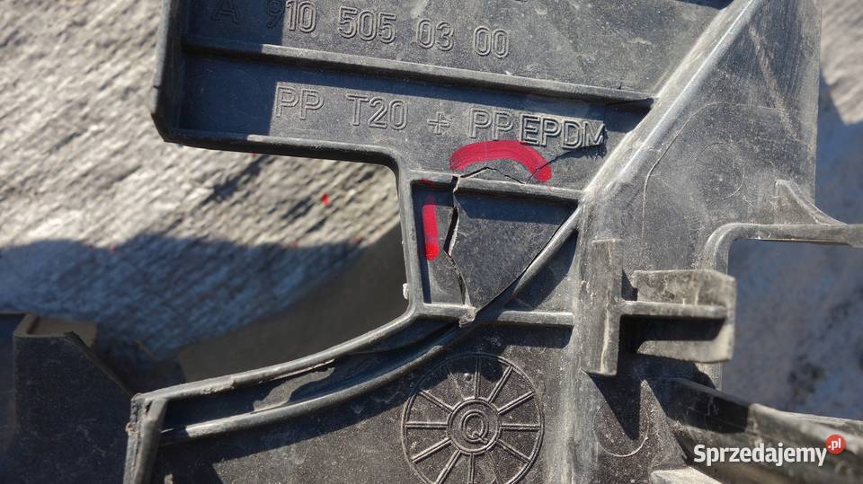 KIEROWNICA POWIETRZA WLOT KIEROWNICA MERCEDES Ruda Śląska