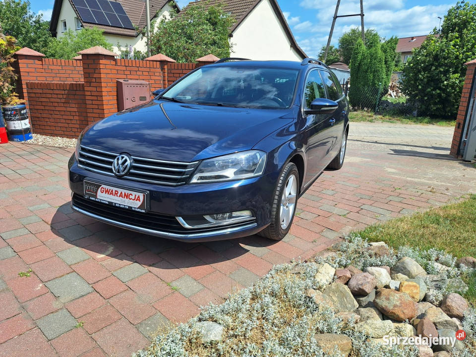Volkswagen Passat Klimatronik Nawigacja Ledy lakier metallic Passat Załom