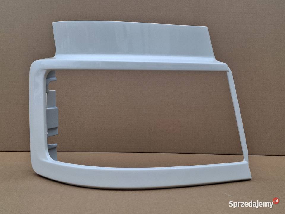 SCANIA R S OBUDOWA RAMKA REFLEKTORA OSŁONA PRAWA Bieleń