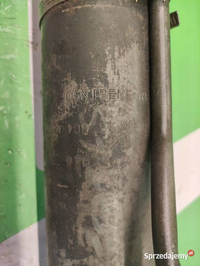 Siłownik wspomagania skrętu CNH 87546274 Steyr Wilkowo sprzedam