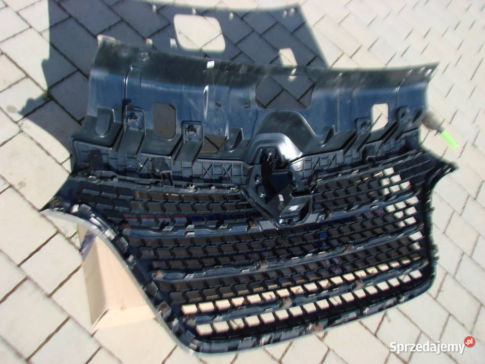 Renault Master IV atrapa grill ORG KPL podkarpackie Mielec