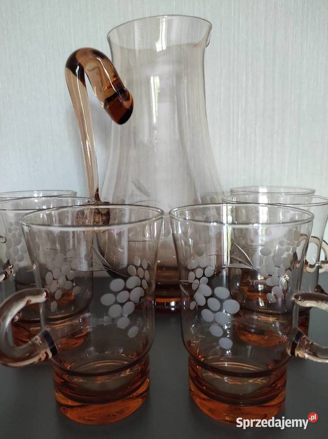 Dzbanek szklanki szkło łososiowe huta Hortensja Porcelana i szkło podlaskie