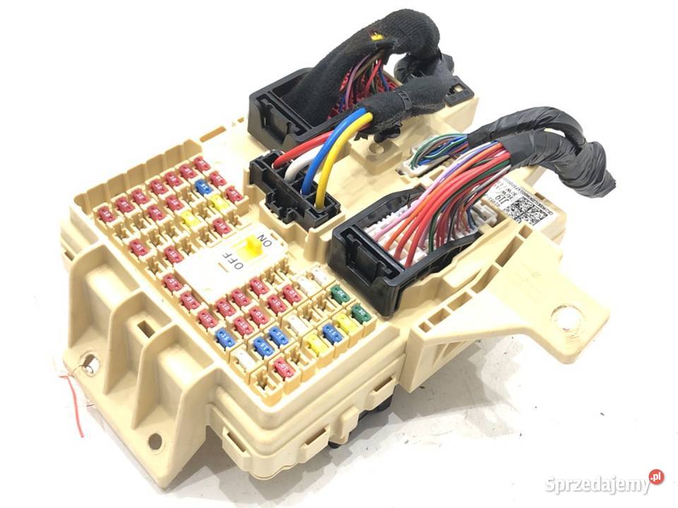 SKRZYNKA BEZPIECZNIKÓW KIA STINGER 91951J5190